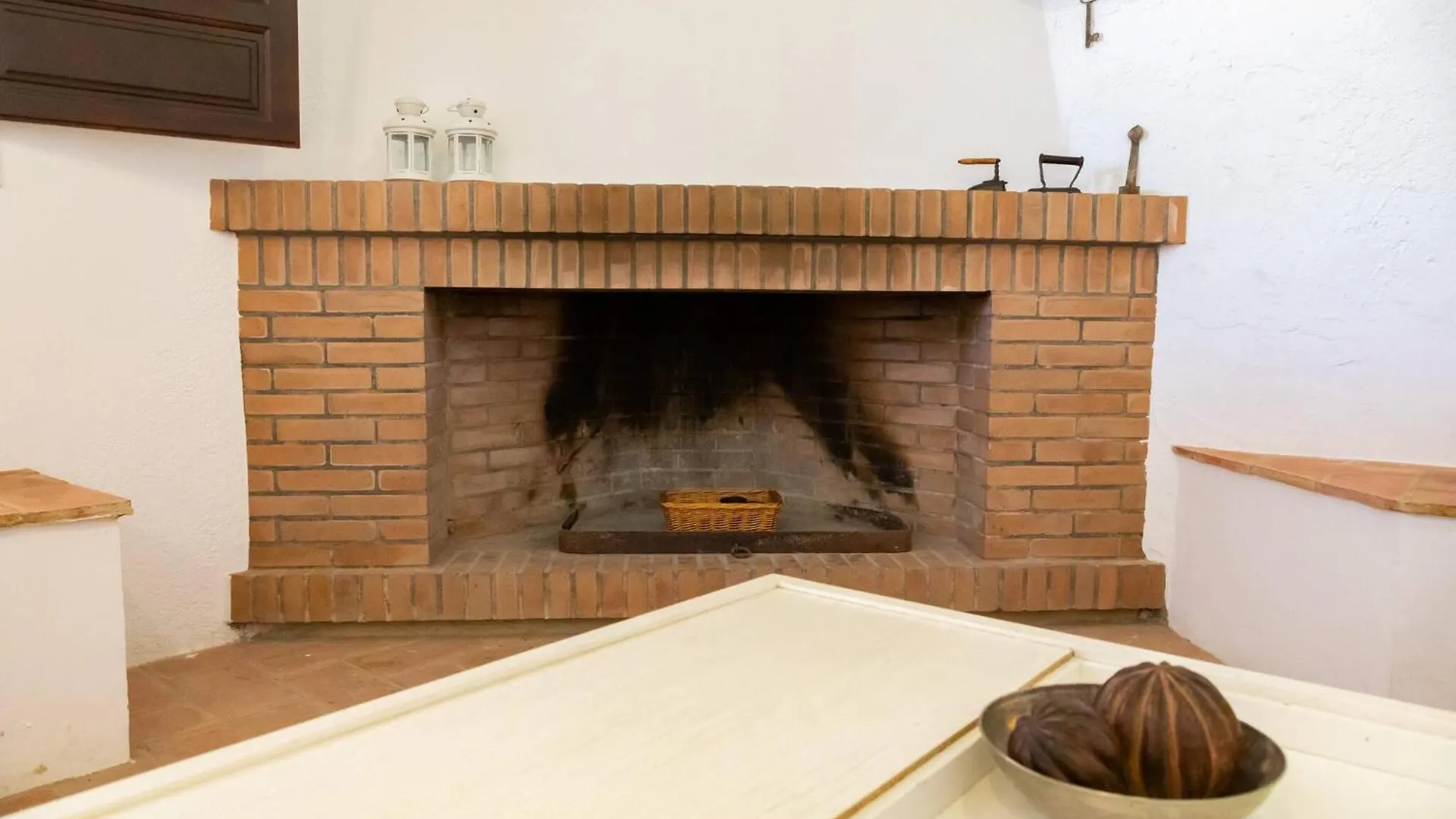 Santolina - Casa Rural En L'Ampolla Con Piscina Privada, Jardin Y Barbacoa - Deltavacaciones 0*,  Spain