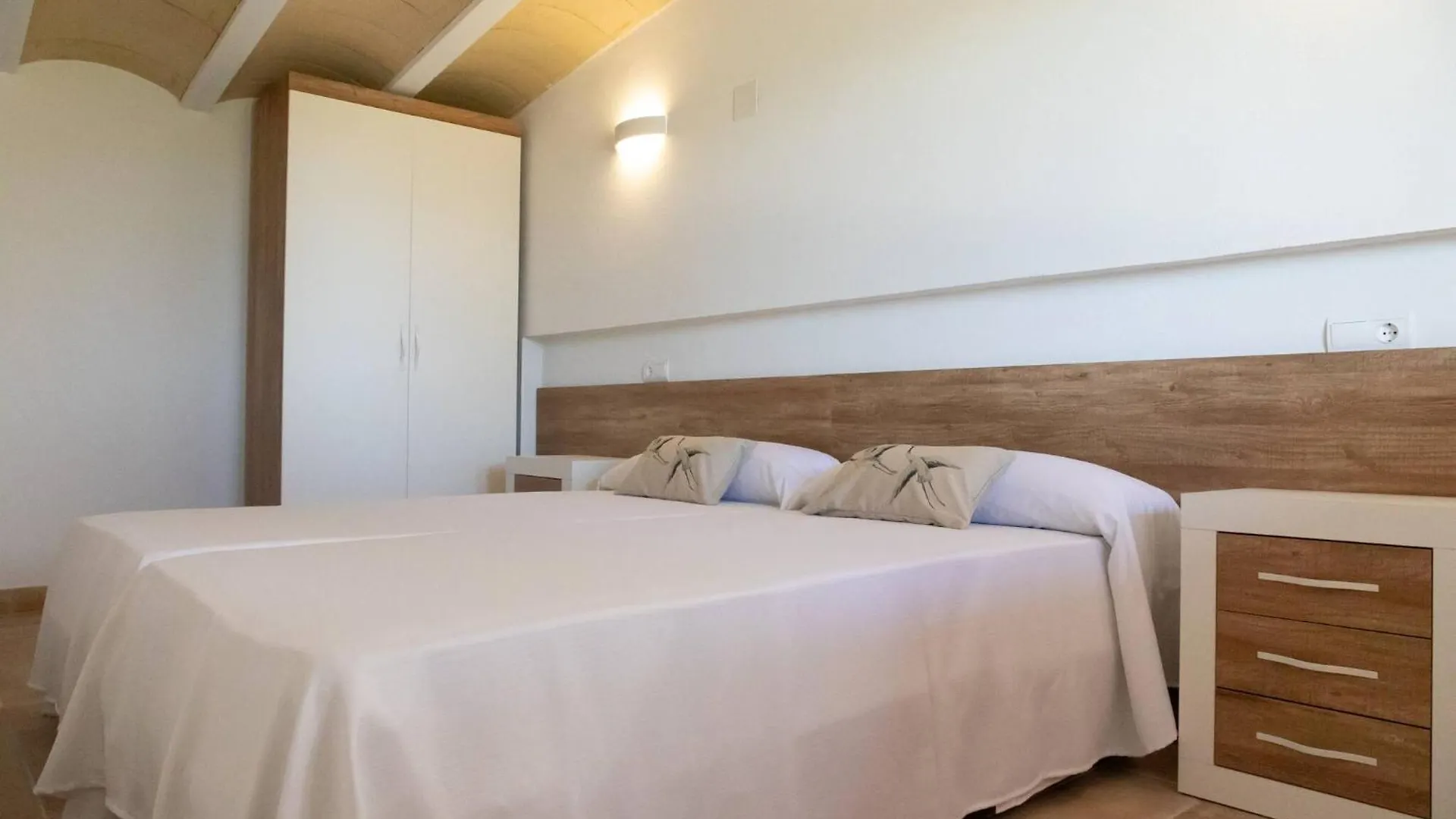 Santolina - Casa Rural En L'Ampolla Con Piscina Privada, Jardin Y Barbacoa - Deltavacaciones Chalet