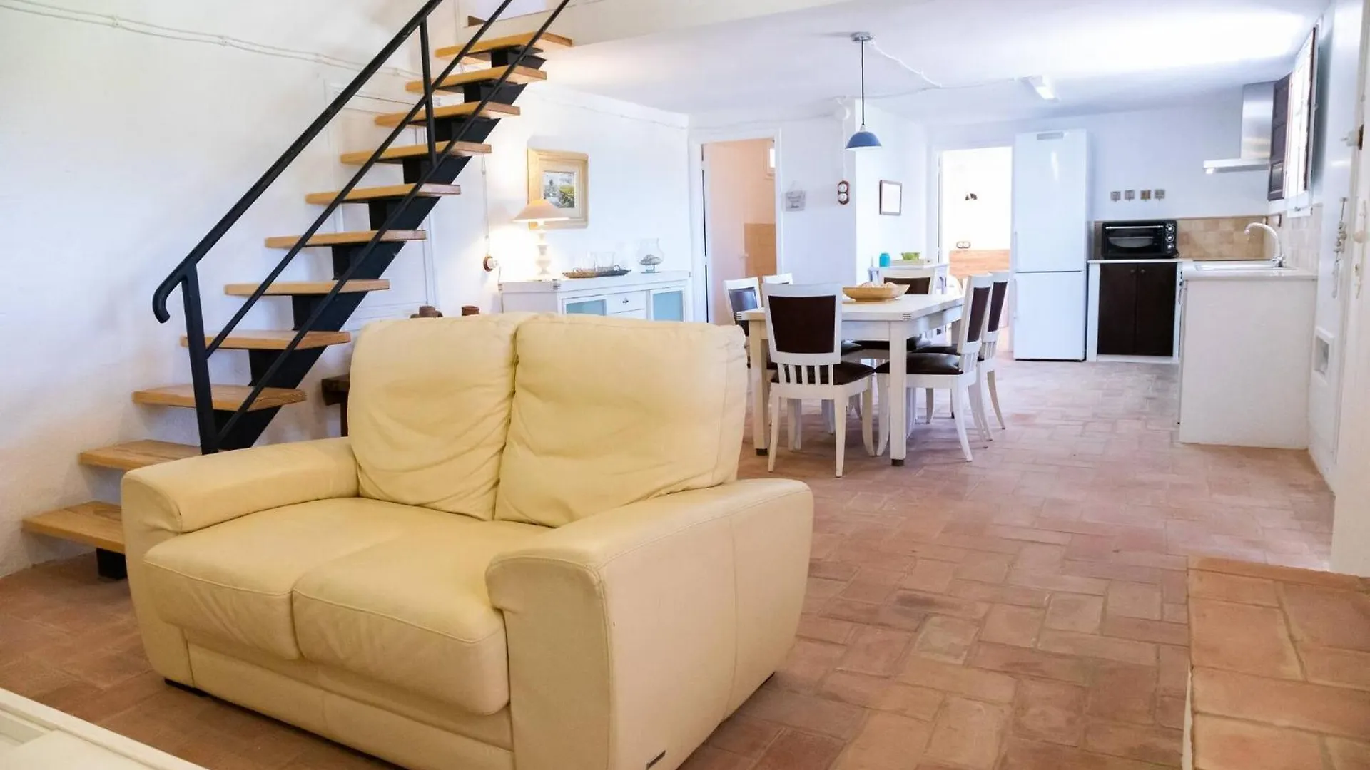 Santolina - Casa Rural En L'Ampolla Con Piscina Privada, Jardin Y Barbacoa - Deltavacaciones Spain