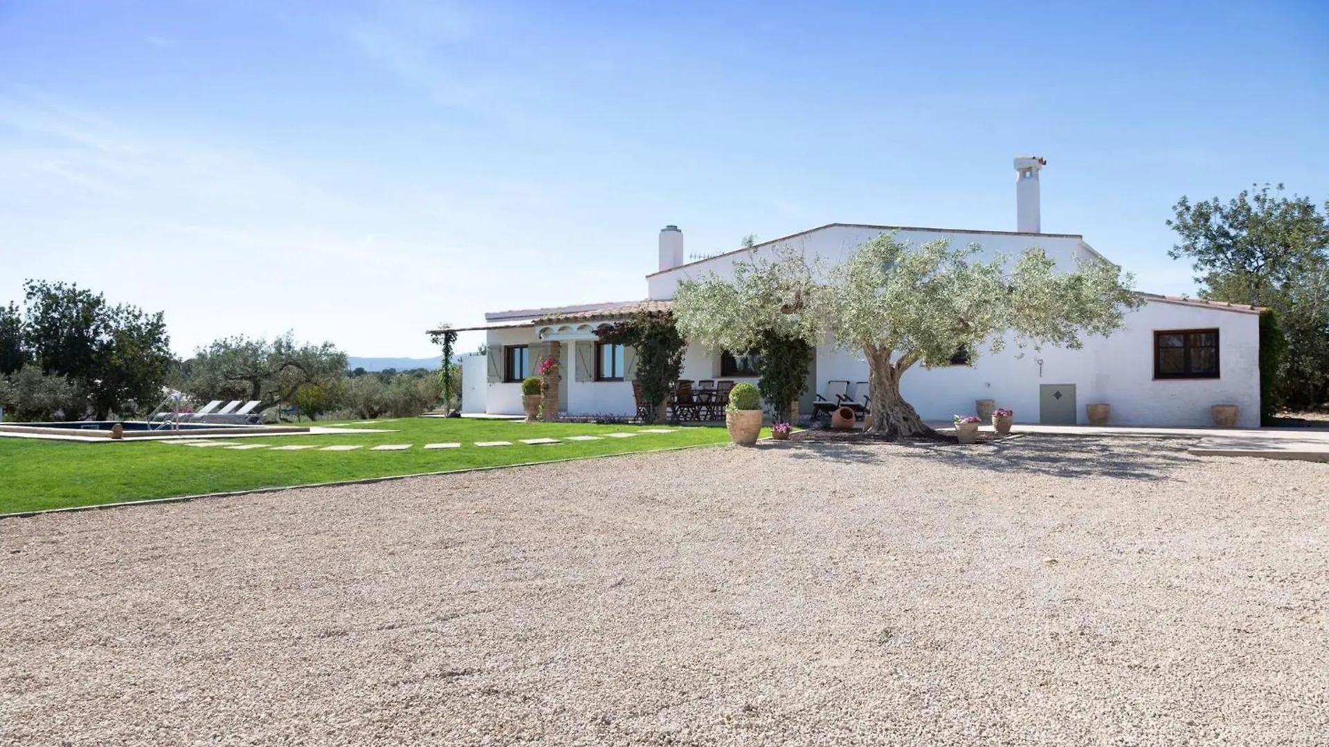 Santolina - Casa Rural En L'Ampolla Con Piscina Privada, Jardin Y Barbacoa - Deltavacaciones Spain